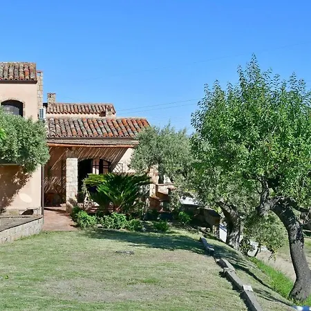 Passulunara 14, Emma Villa Collesano